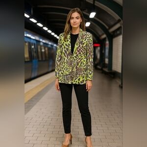 Airfield Vibrant Patterned Blazer